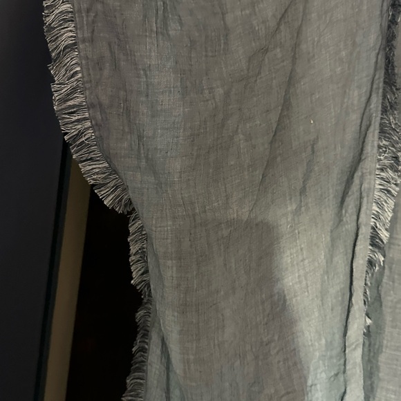 SOE blue light weight kimono with fringe, size Lg - Picture 4 of 7